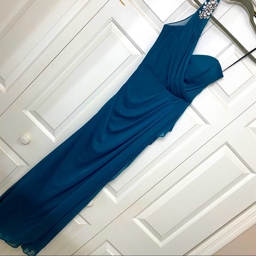 XSCAPE | Teal One Shoulder Gown